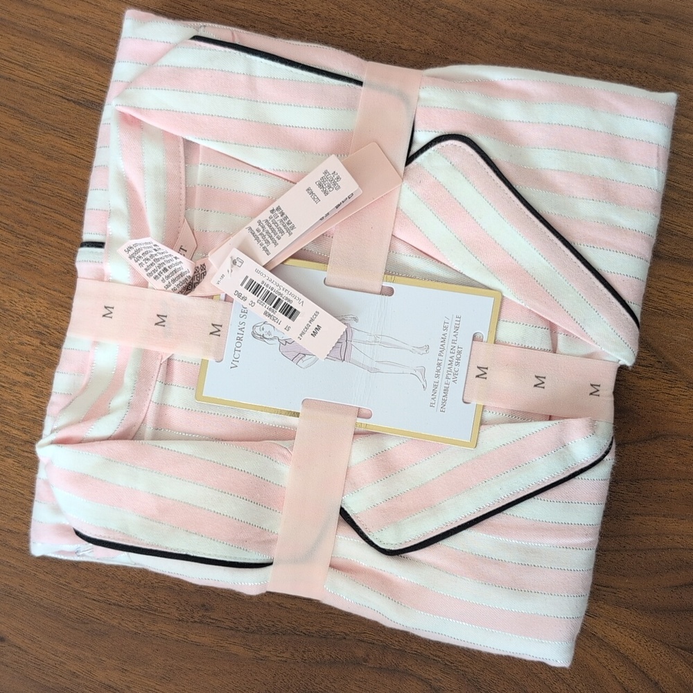 NWT VS Flannel Short PJs Size M